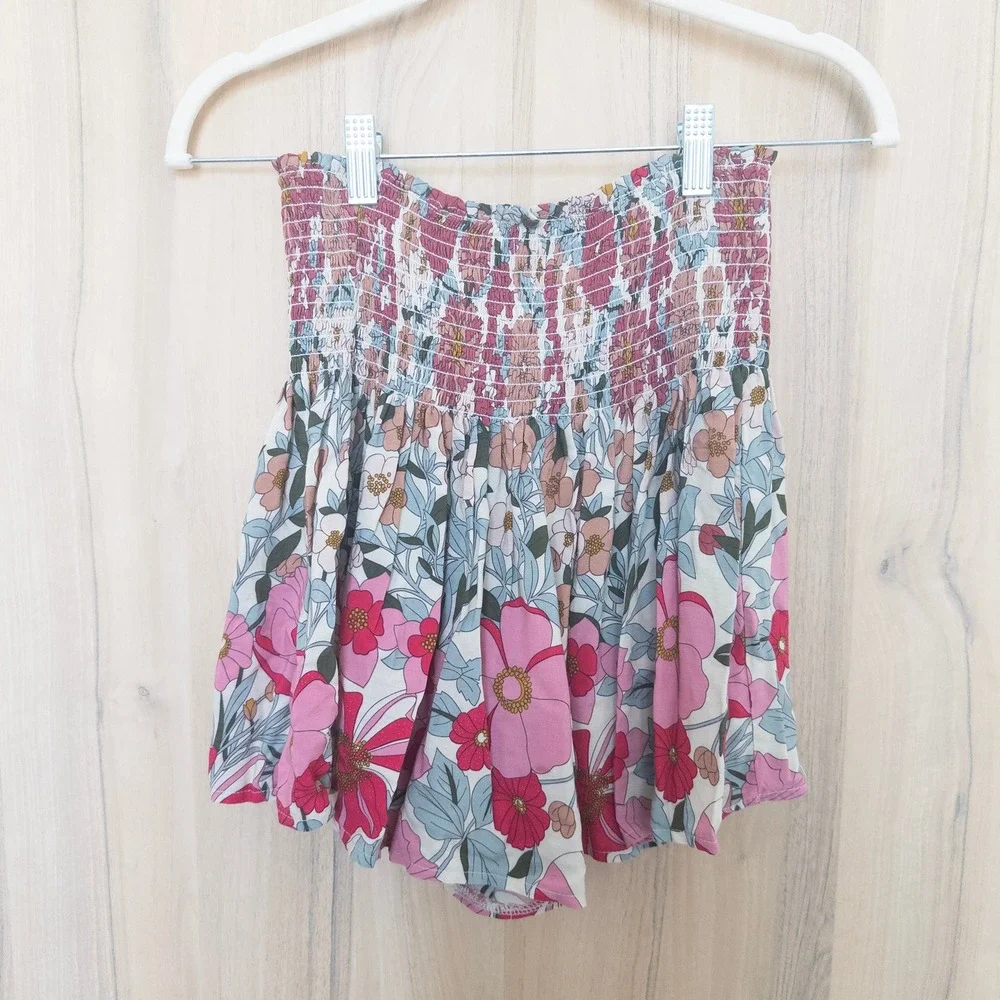 Natural Life Womens‎ Floral Shorts Small Pink Smocked High Waist Boho Co